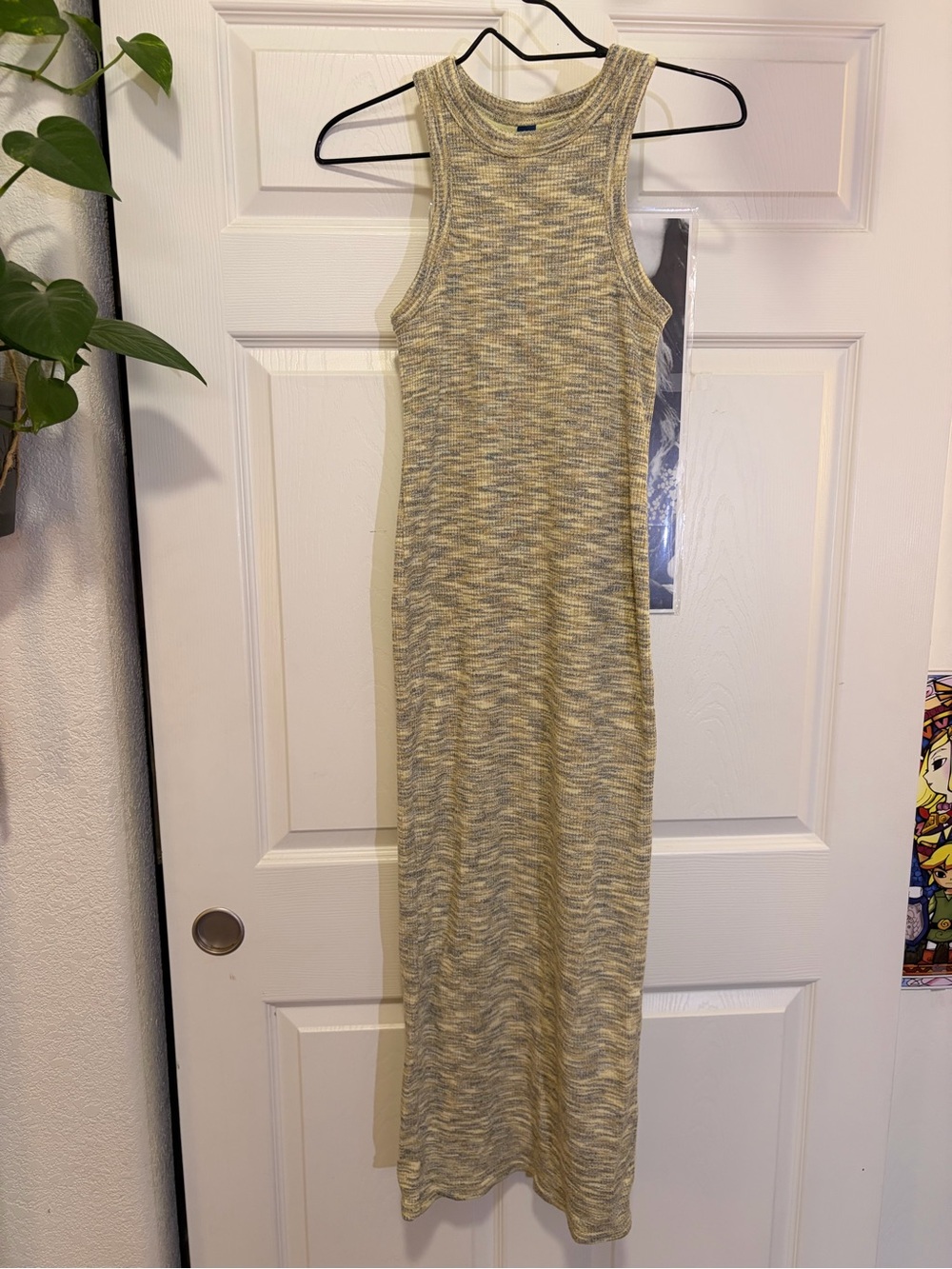 Old Navy Sleeveless Ribbed Maxi Dress in Heathered Yellow-Grey